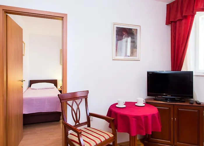 Апартаменты Apartments Lepur