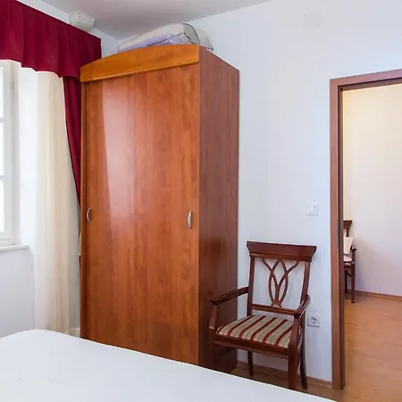 Apartments Lepur